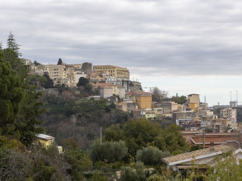 Viale Vincenzo de Filippis 67