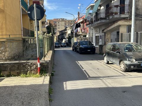 Via Pentangelo, 25