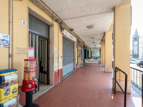 Piazza Vittorio Emanuele, 6