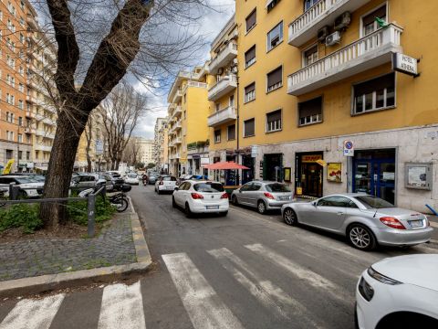 Viale Ippocrate, 14/16