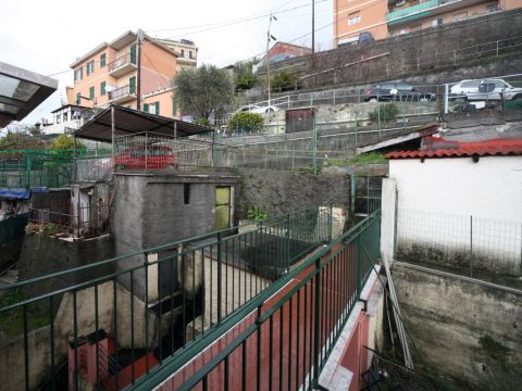 Via Campodonico, 35