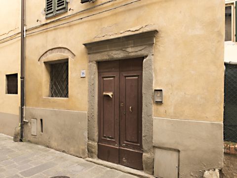 Via della Porta Vecchia, 35