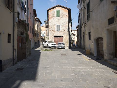 Via del Diaccio, 32