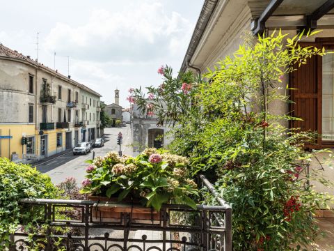 Via Madonna degli Angeli, 19