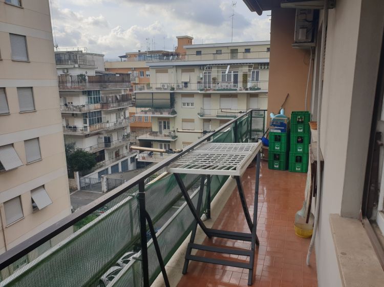 Monolocale in affitto, via Giulio Cesare Cordara  36, Appio Latino, Roma