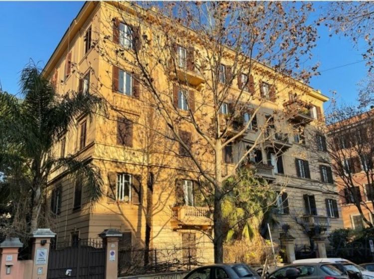 Bilocale in vendita, viale Glorioso  14, Trastevere, Roma