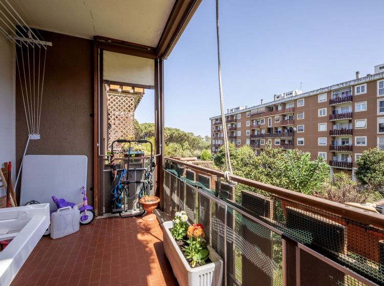 Quadrilocale in vendita, via delle Azzorre  372, Lido di Ostia, Roma