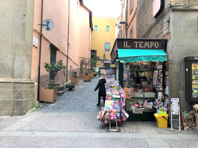 Attività / Licenza in vendita, Corso Italia, Centro, Viterbo