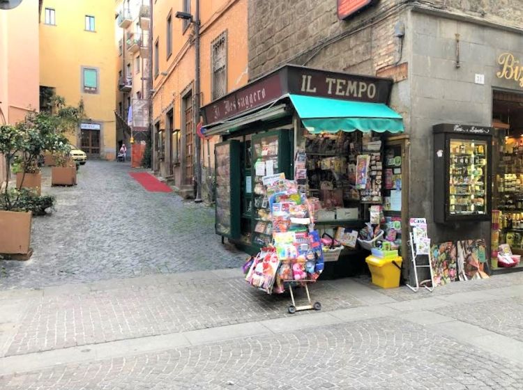 Attività / Licenza in vendita, Corso Italia, Centro, Viterbo