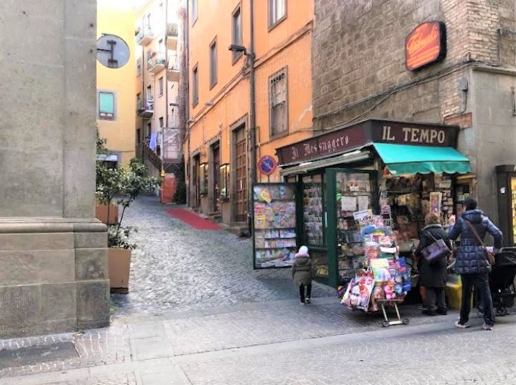 Attività / Licenza in vendita, Corso Italia, Centro, Viterbo