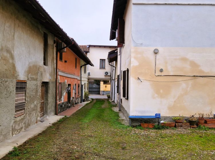 Villa in vendita, via Trento  19, Tromello