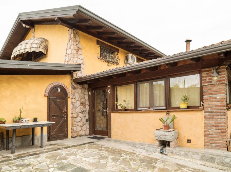 Villa in vendita, Strada Birosla  3, Gropello Cairoli