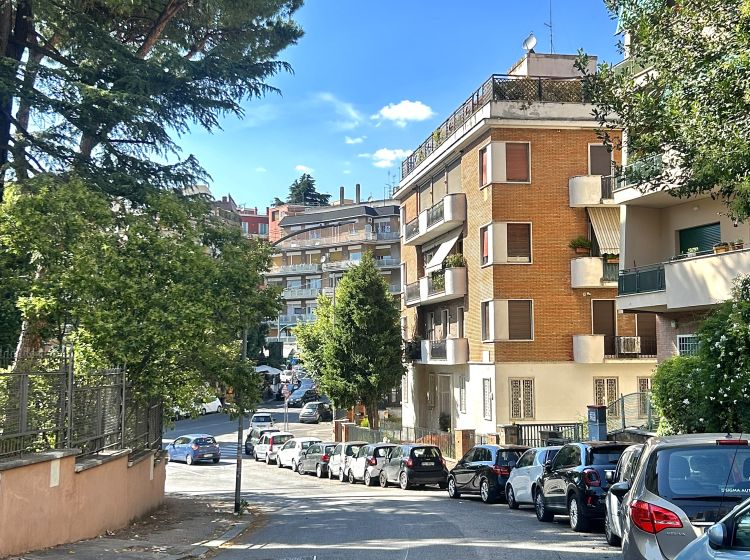 Trilocale in vendita, viale delle Medaglie d'Oro  406, Balduina, Roma