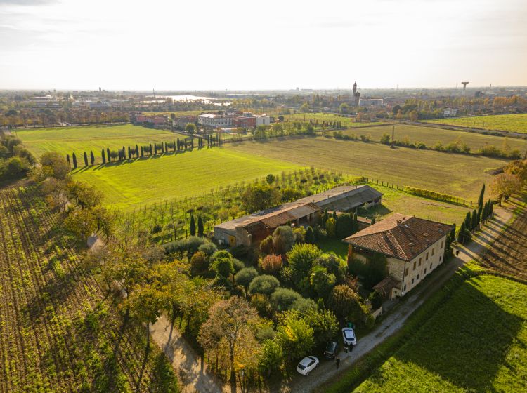 Casale in vendita, Strada del Monasterolo, Levate