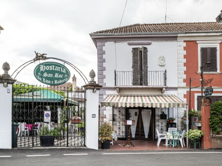 Stabile o palazzo in vendita, via Massazza  23, Mede