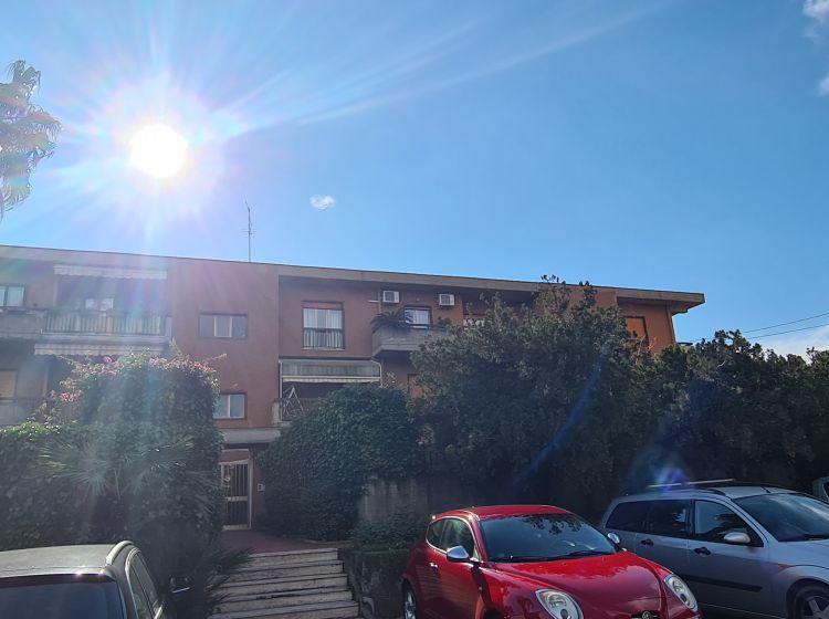 Trilocale in vendita, via Diodoro Siculo  3, Tremestieri Etneo