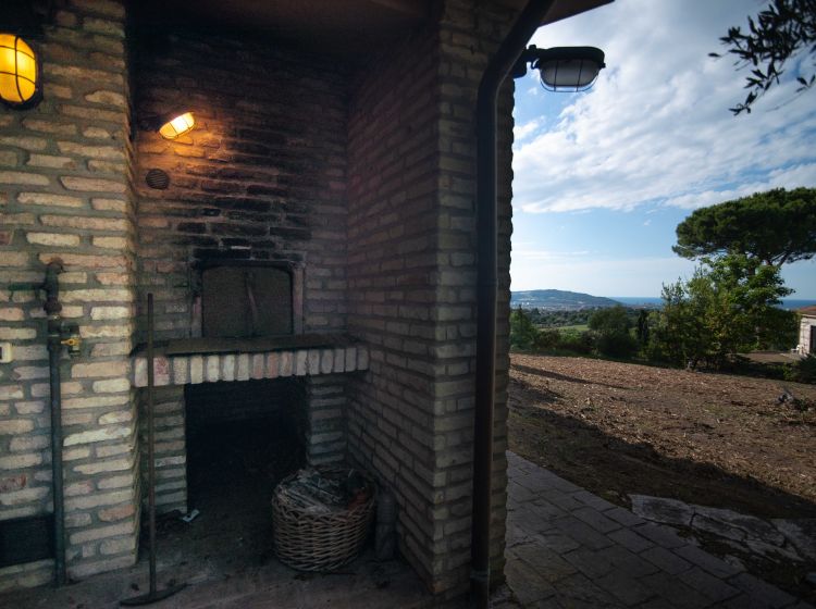 Villa in vendita, Strada Madonna dei Mazza, Pesaro