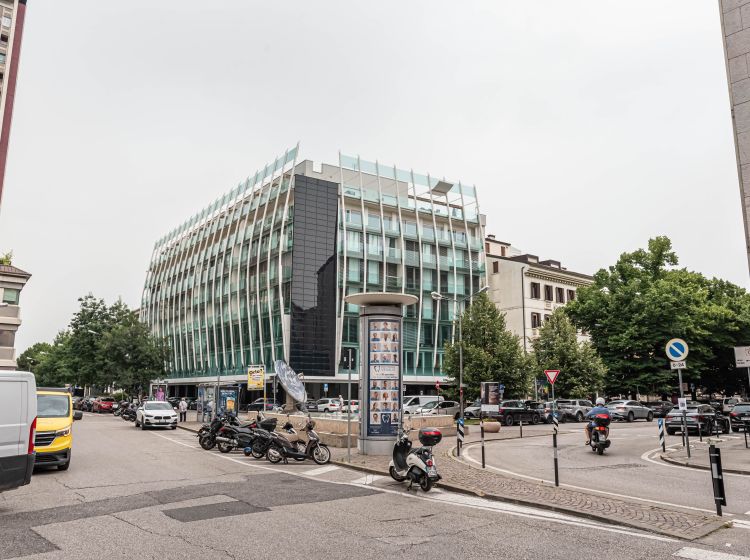 Trilocale in vendita, Largo Europa  16, Ponte Molino, Padova