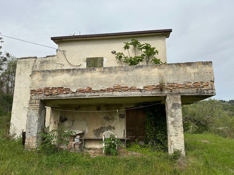 Casale in vendita, Contrada Serepenne, Villamagna