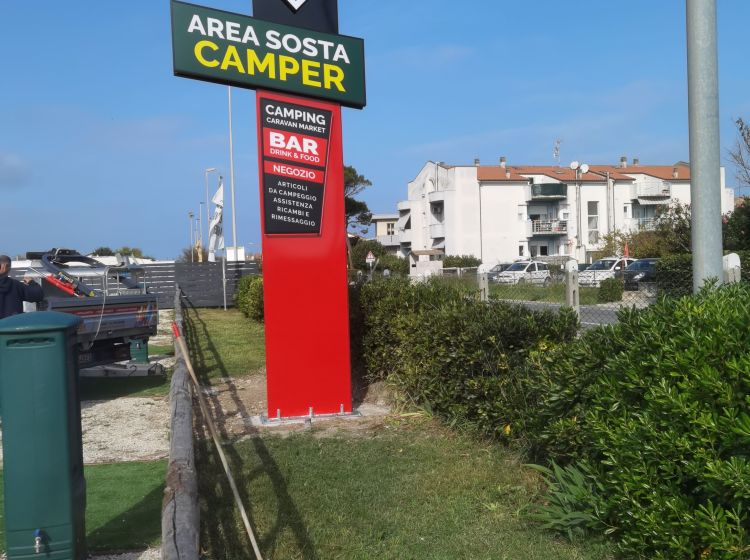 Attività / Licenza in vendita, Strada Nazionale Adriatica Sud  108, Metaurilia, Fano