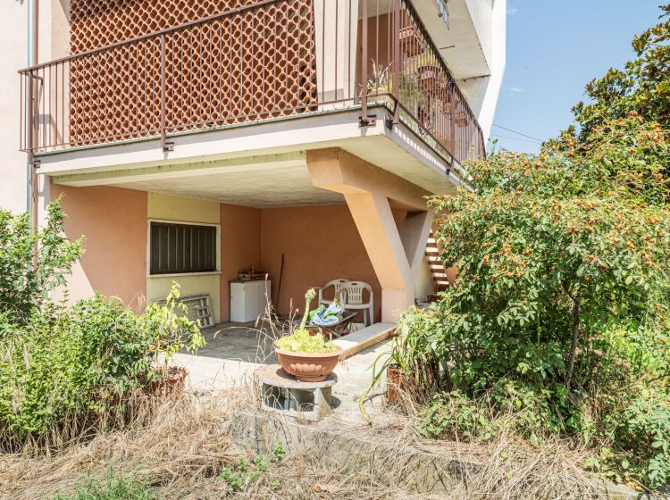 Villa in vendita, via Roma  17, Suardi