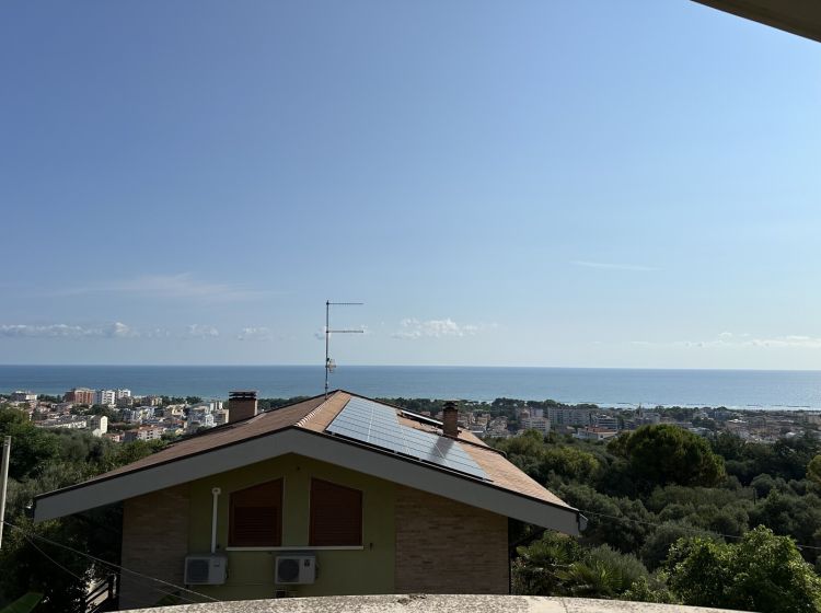 Villa in vendita, Strada Fonte Borea  20, Colli, Pescara