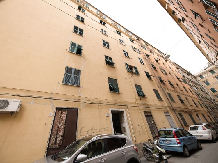 Quadrilocale in vendita, via Giovanni Miani  2, Sampierdarena, Genova