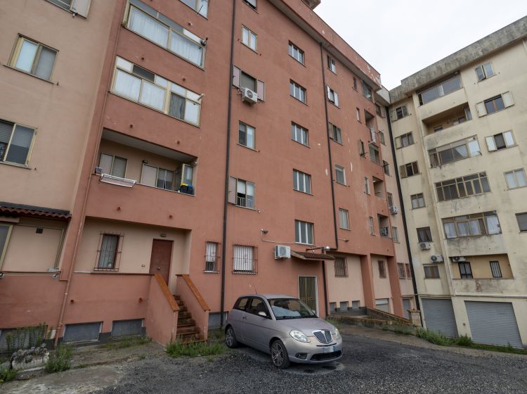 Quadrilocale in vendita, viale Barlaam da Seminara  27, Cavita, Catanzaro