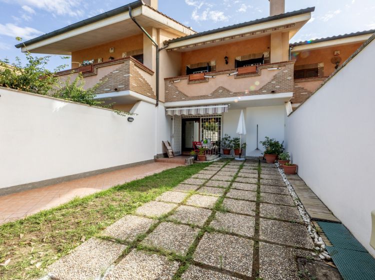 Villa in vendita, via Gennaro Maffettone  79A, Isola Sacra, Fiumicino