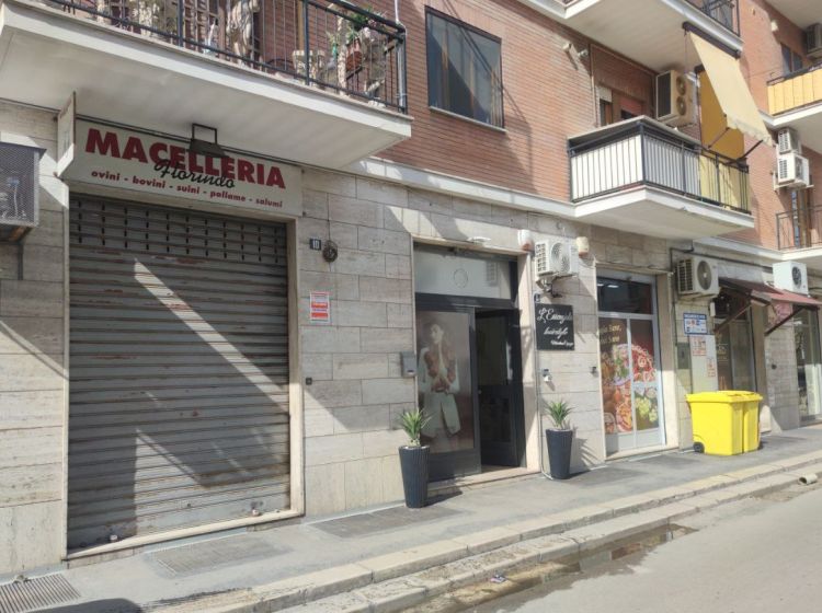 Negozio in affitto, via Teano  10, Cerignola