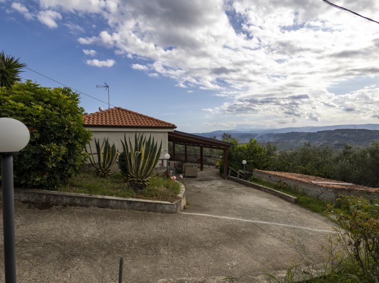 Villa in vendita, Ciclovia dei Parchi della Calabria, Settingiano