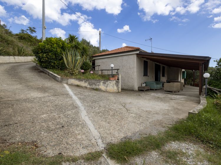 Villa in vendita, Ciclovia dei Parchi della Calabria, Settingiano