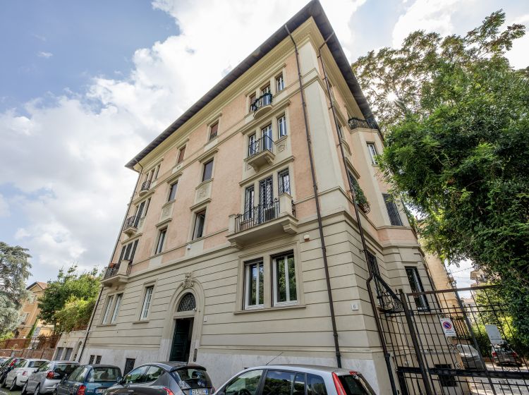 Mansarda in vendita, via di Villa Albani  8, Salario, Roma