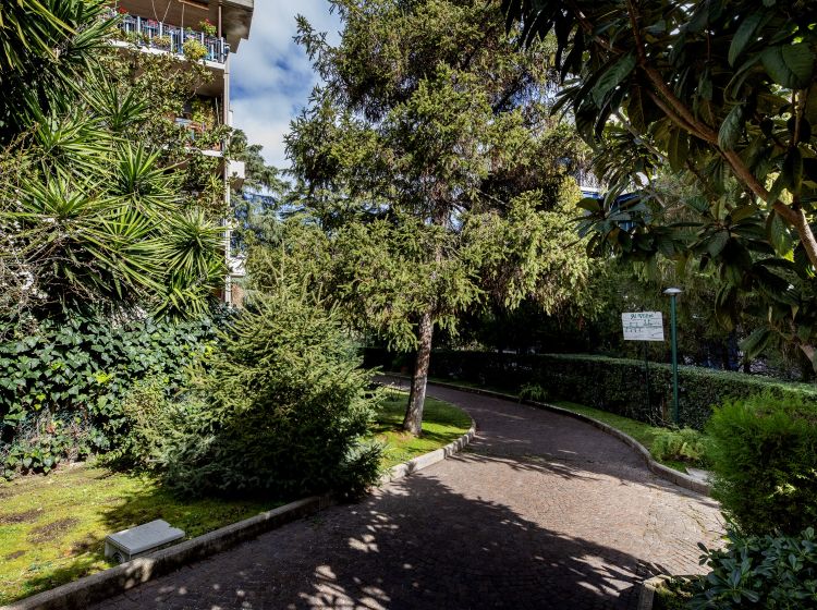 Box / Garage in vendita, via Monte Pollino  2, Monte Sacro, Roma