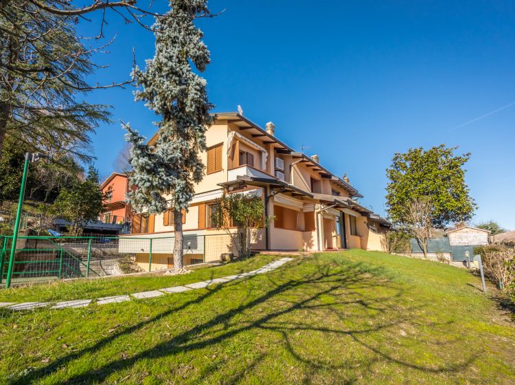 Villa in vendita, via Orlando Venturi  12, Calderino (Amola), Monte San Pietro