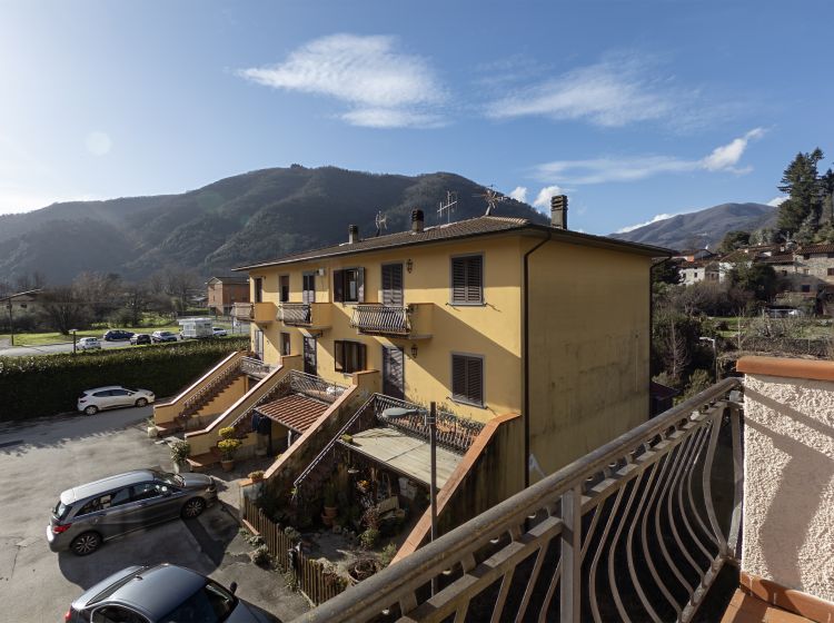 Villa in vendita, via Matilde Contessa  7, Diecimo, Borgo A Mozzano