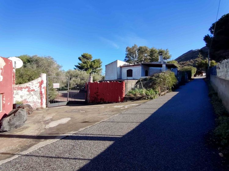 Monolocale in vendita, via Porto, Lipari