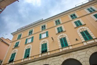 Quadrilocale in vendita, via Giuseppe Biancheri  11, Sestri Ponente, Genova