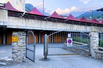 Box / Garage in vendita, Vicolo delle Torri  7, Bardonecchia