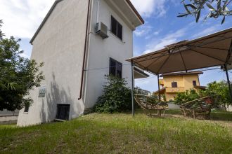 Villa in vendita, via Foderaro  17/19, Simeri, Simeri Crichi