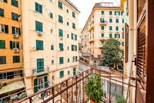 Quadrilocale in vendita, via Marina di Robilant, San Fruttuoso, Genova