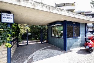 Box / Garage in vendita, via Monte Pollino  2, Monte Sacro, Roma