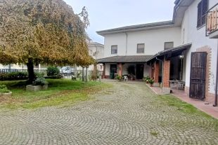 Stabile o palazzo in vendita, Strada Castellaro  29, Mede