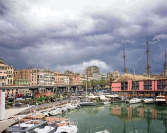 Trilocale in vendita, Molo Ponte Morosini  6, Centro Storico, Genova